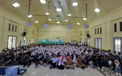 Kegiatan Alumni Mengajar: Pengenalan Perguruan Tinggi oleh Alumni Kompetensi Keahlian Animasi SMK N 2 Surabaya