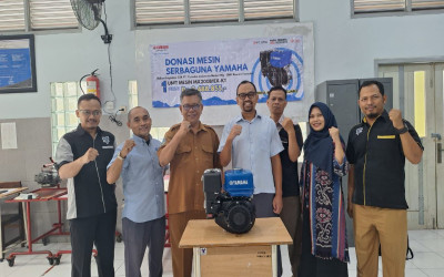 Donasi Mesin Serbaguna Yamaha Dalam Kegiatan CSR PT Yamaha Indonesia Motor Mfg Kepada SMK Negeri 2 Surabaya