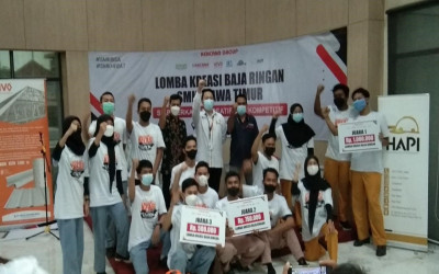 SMKN 2 Surabaya Menjadi Projek Pertama pada Lomba Kreasi Baja Ringan Jawa Timur